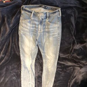 Hollister jeans